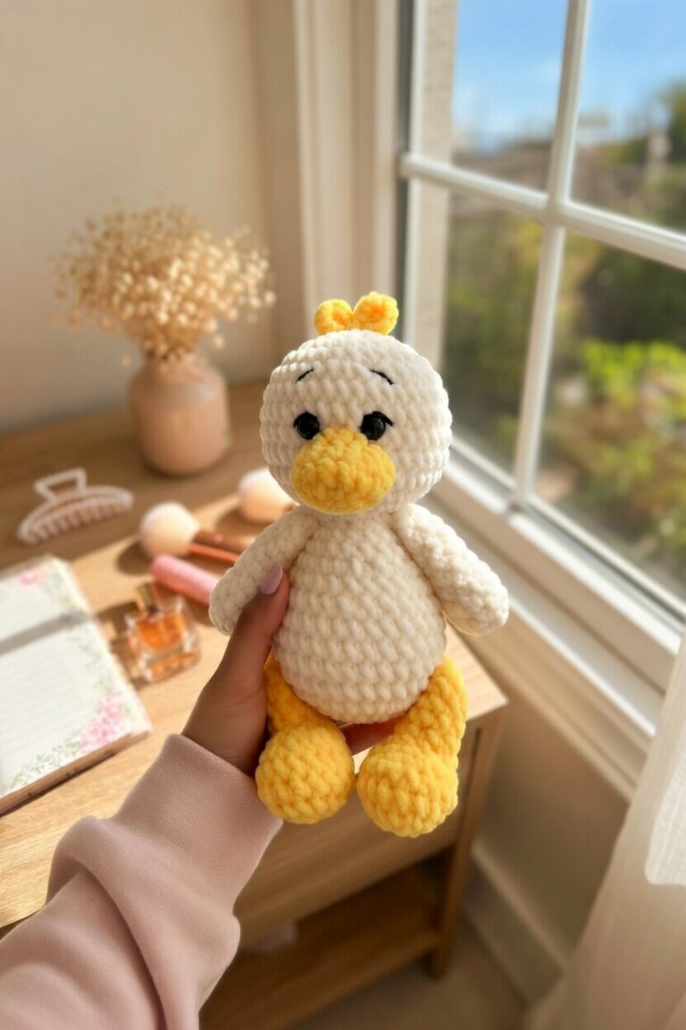 Chubby Duckling Amigurumi — Free Crochet Pattern (Cute Plush Toy)